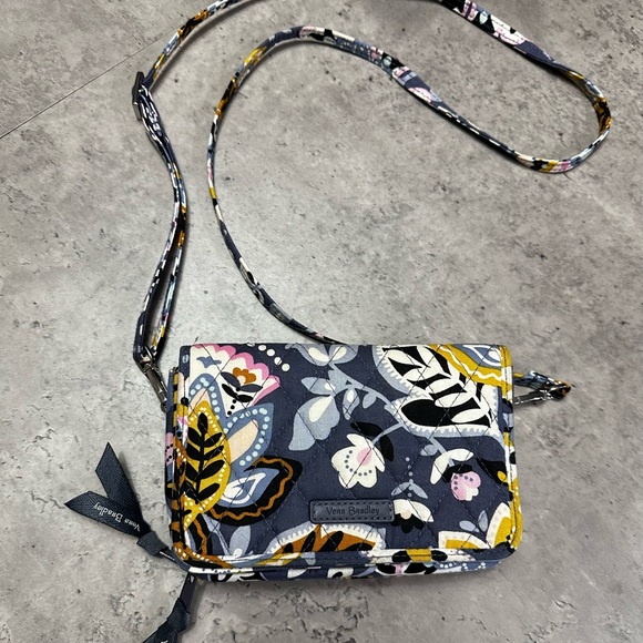 Vera Bradley Handbags - Vera Bradley Multicolor Floral Crossbody Bag